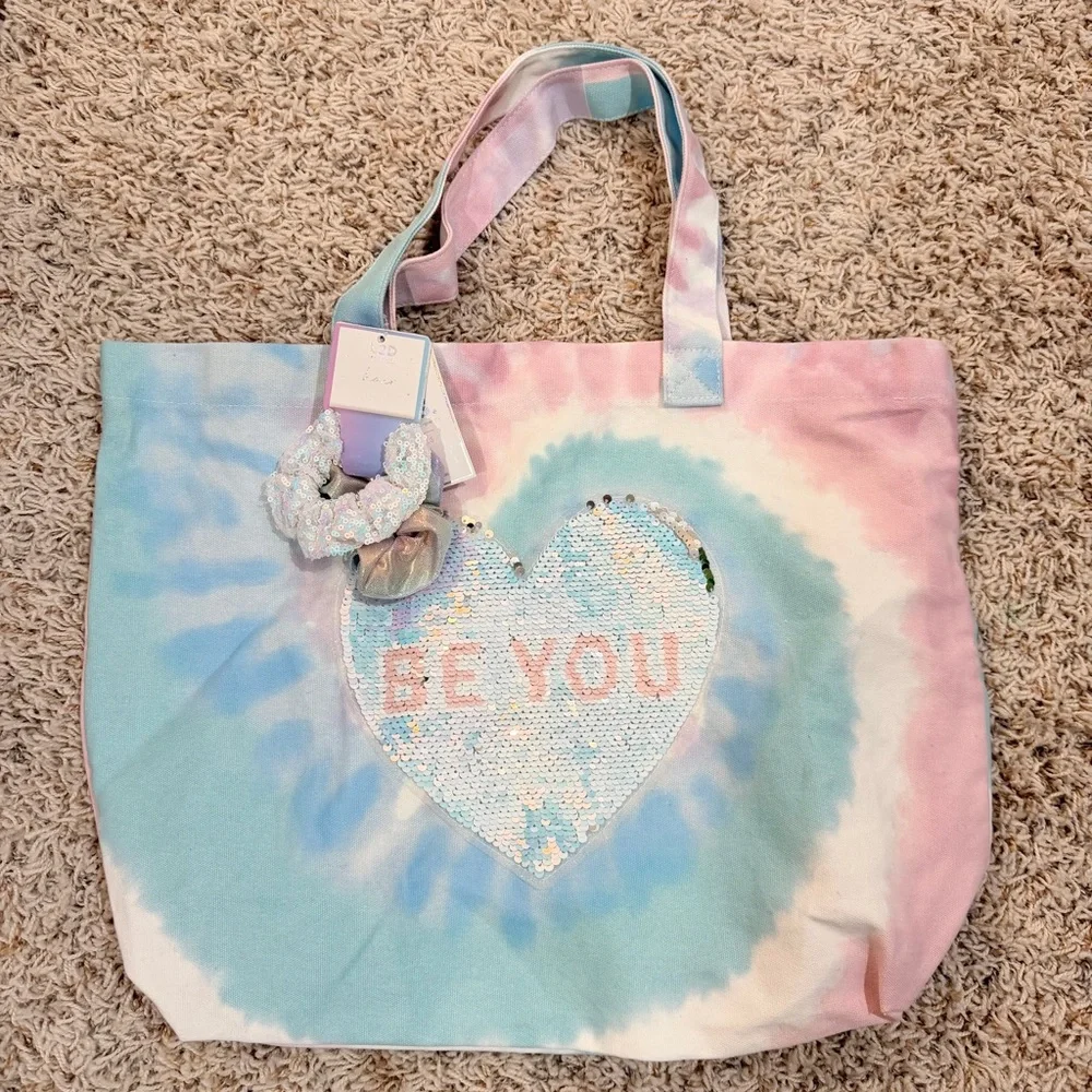 P.S. From Aeropostale Large Pastal Tie Dye Tote Bag 2PK Matching Hair Scrunchies